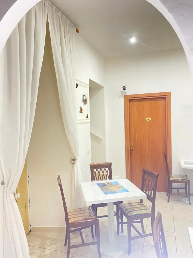 B&B Dimora Cirillo Naples 3*,