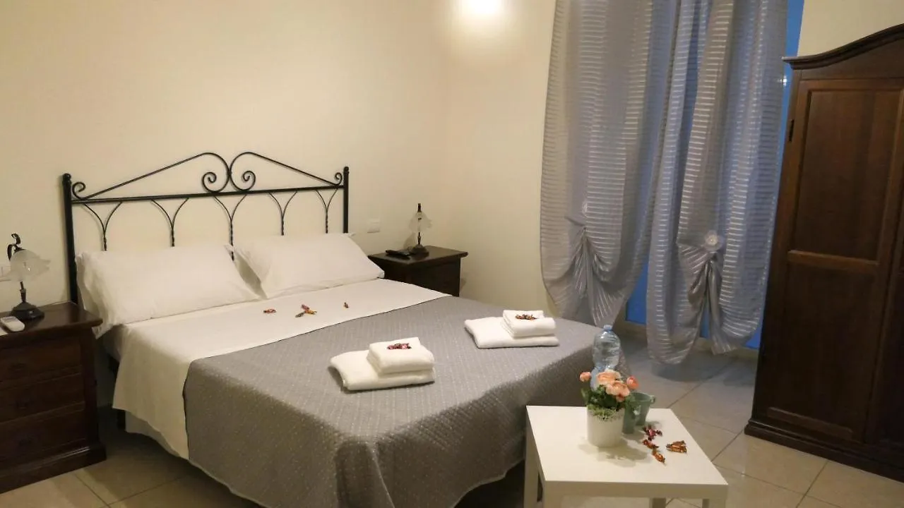 B&B Dimora Cirillo Naples 3*,